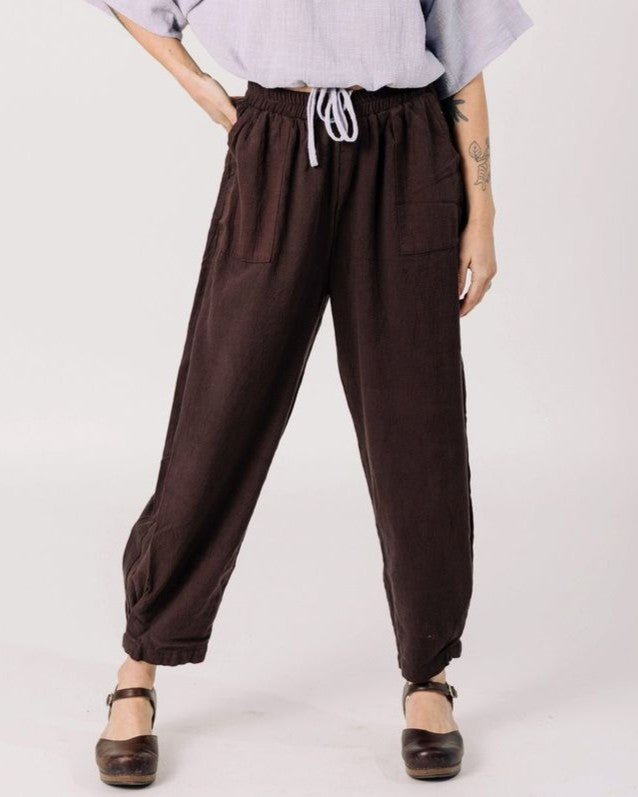 Curstor cadence pant in chocolate brown