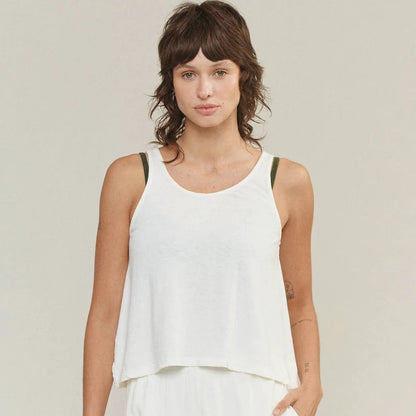 An everyday, lightweight boxy tank top  made of a cotton hemp blend in a creamy washed white.