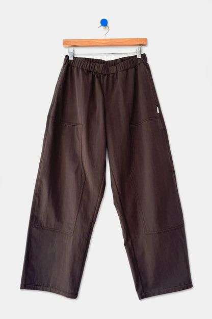 Le Bon Shoppe espresso brown gardener pant