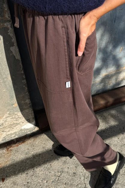 Le Bon Shoppe espresso brown gardener pant