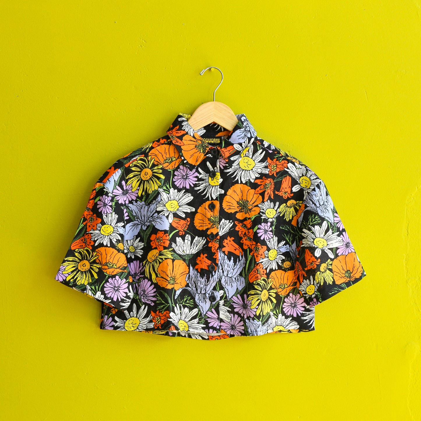 Nooworks wildfloewrs linen olivia top button'down cropped short sleeve