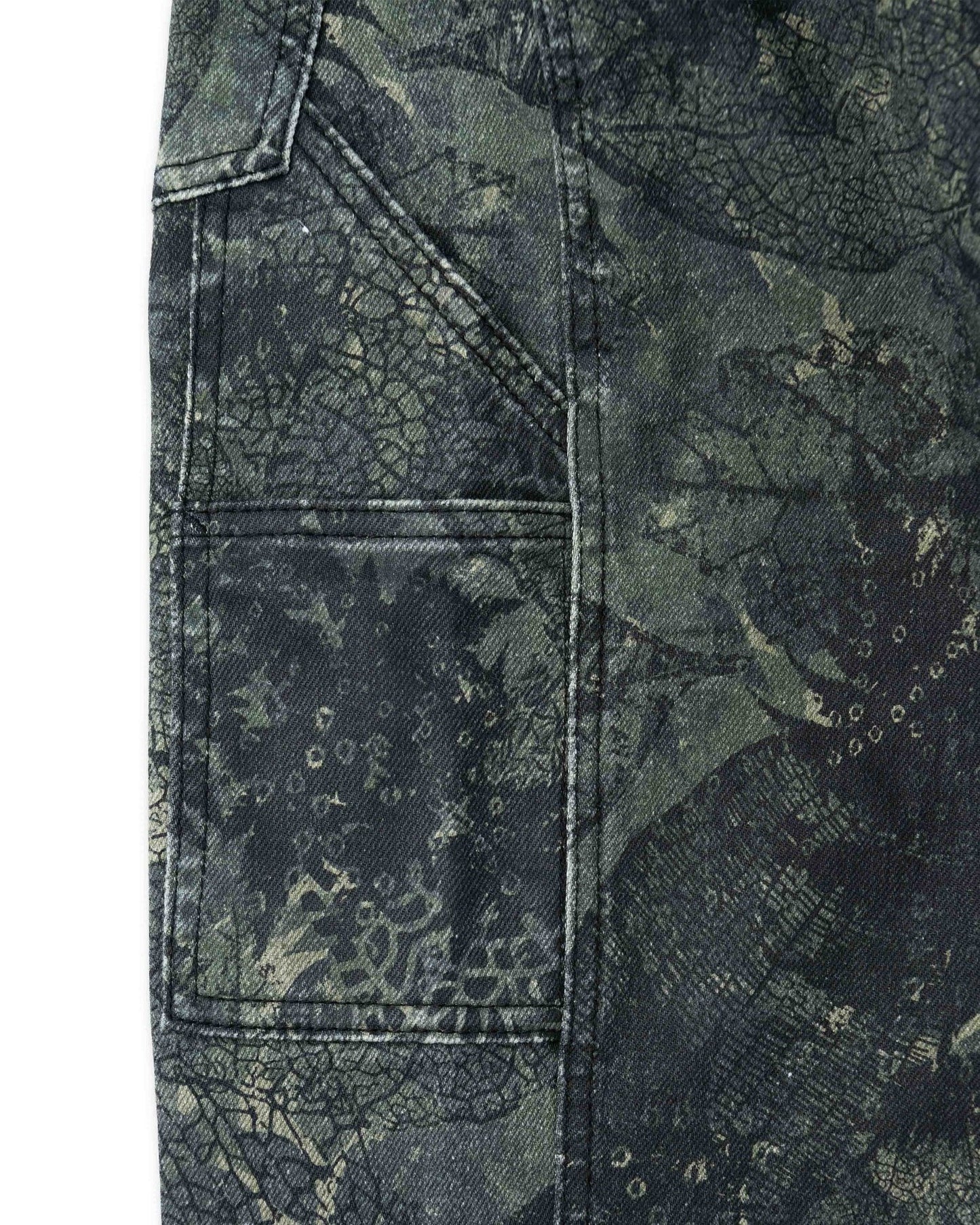 Ripton dark leaf camo women's snap pant