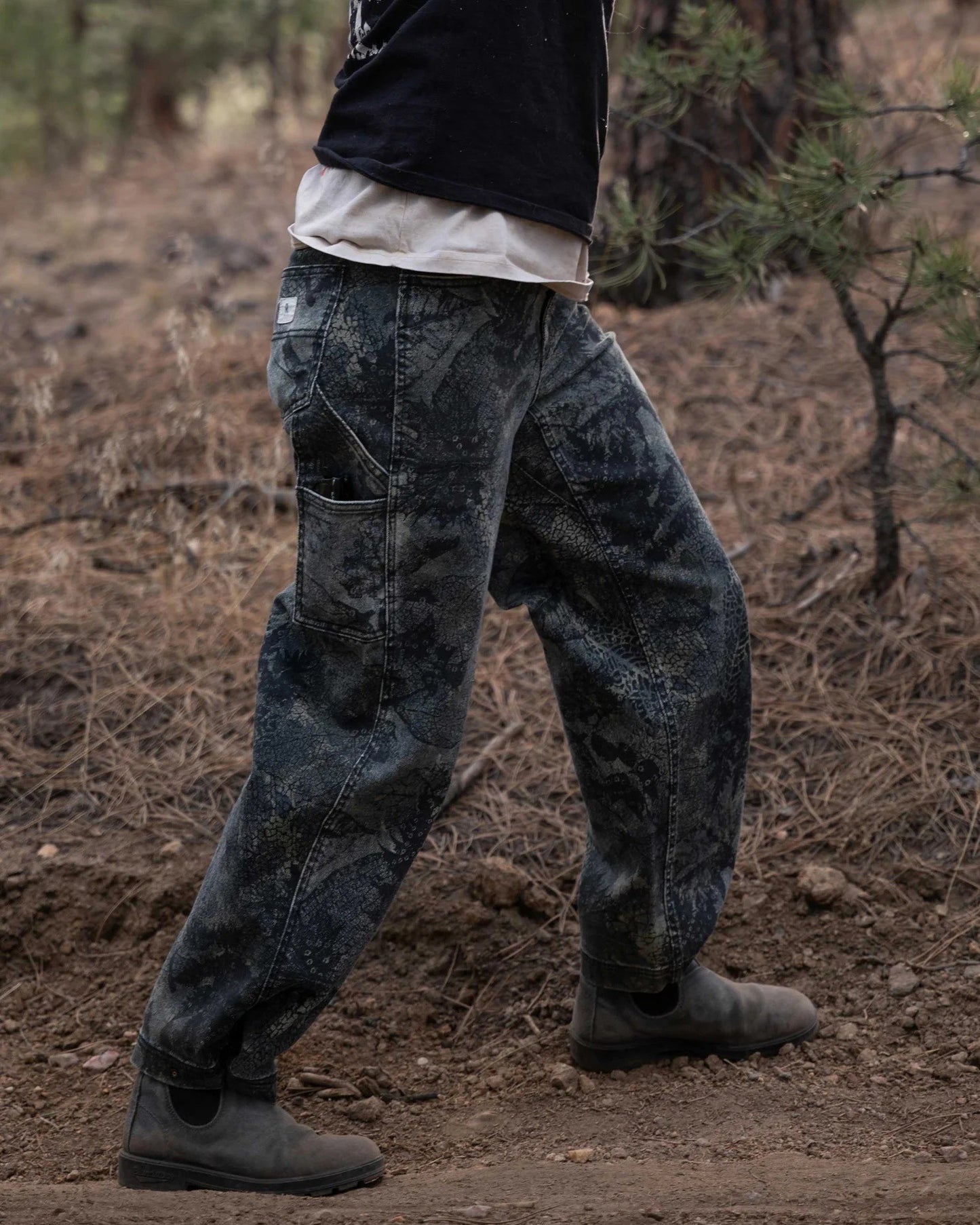 Ripton dark leaf camo women's snap pant