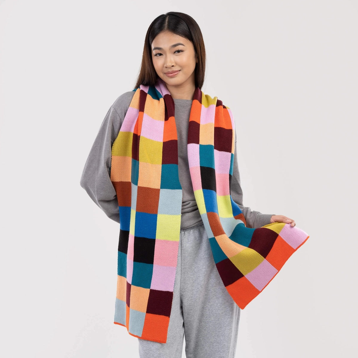 color patch block scarf from Verloop